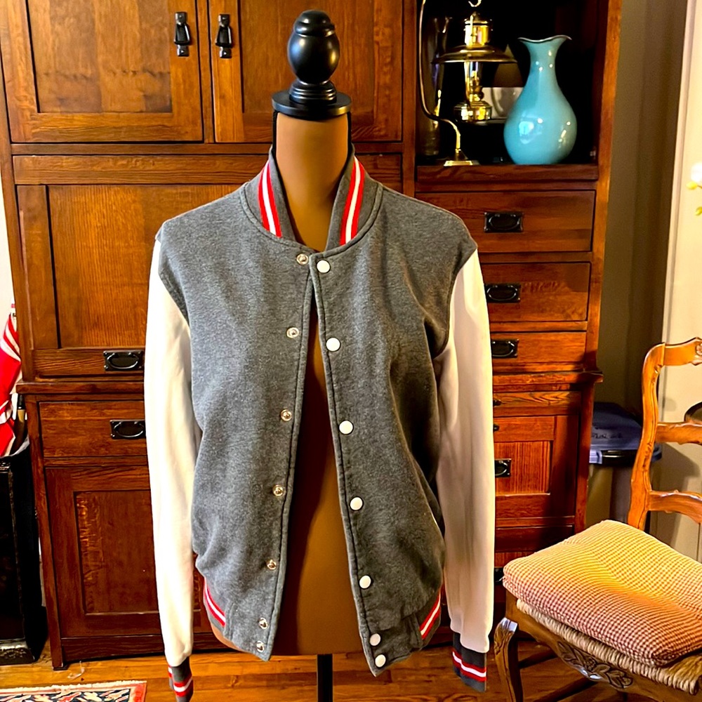 H2H baseball jacket , sz. S (w 2-4)
